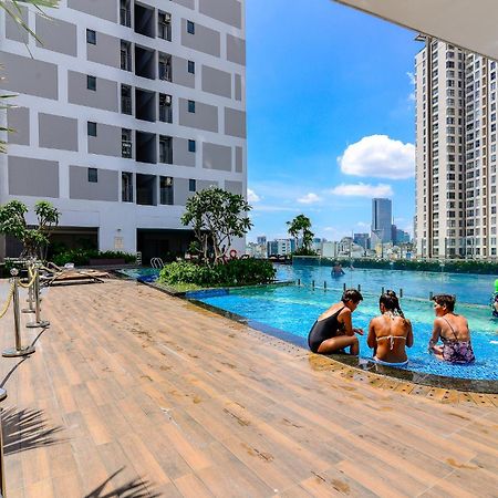 Saigon Banhada - Rivergate - Infinity Pool Ciudad Ho Chi Minh  Exterior foto